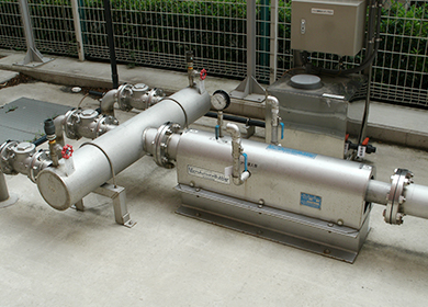 Microbubble generator